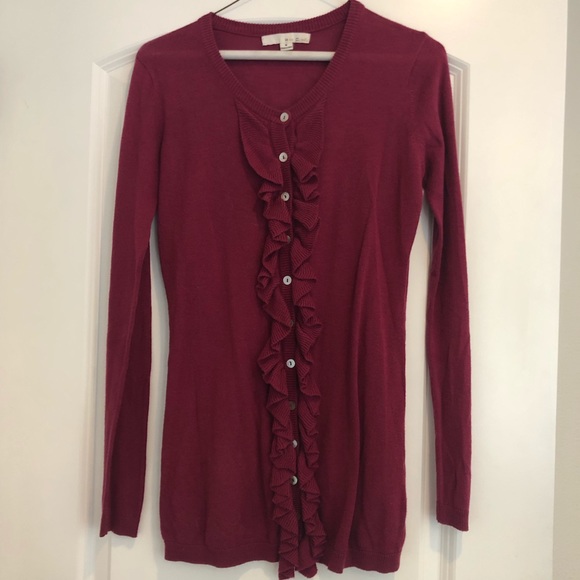 Mias Closét Tops - Magenta Ruffle Long Sleeve Mias Closét Tops - Magenta Ruffle Long Sleeve